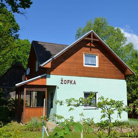 Chata Zofka Izipovce Экстерьер фото